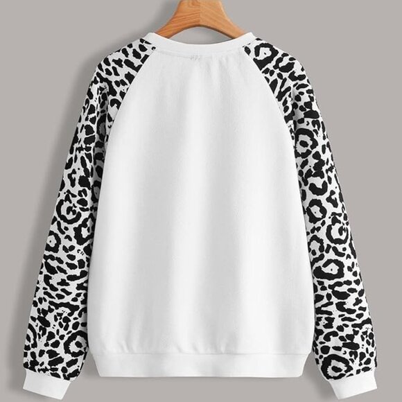 New without tags women’s long sleeve top size XS - Picture 2 of 8